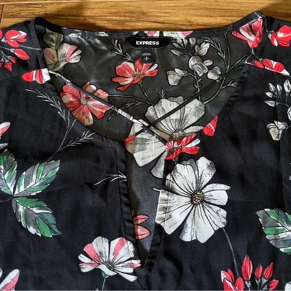 Express Floral Gramercy Blouse Small - Picture 10 of 10
